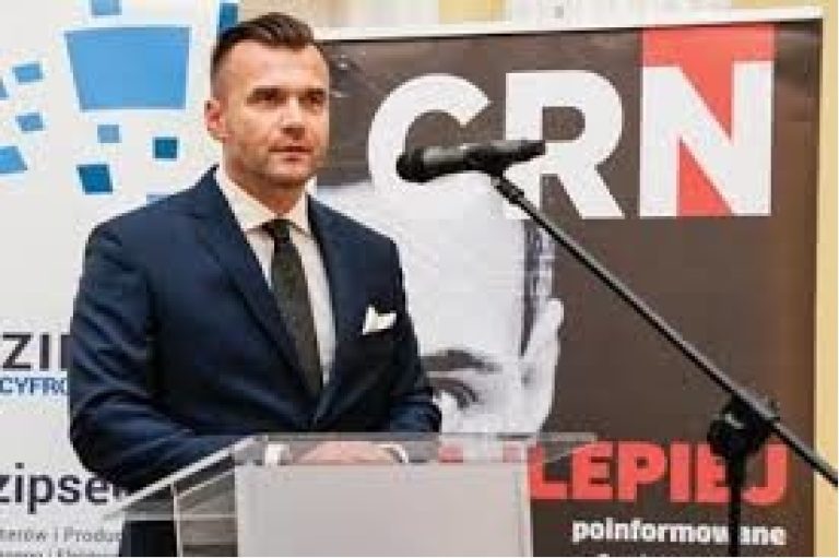 Prezes ZIPSEE „Cyfrowa Polska” z nagrodą specjalną od magazynu „CRN”