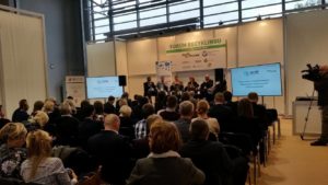 14691411_566373366897673_1104733685358198096_o