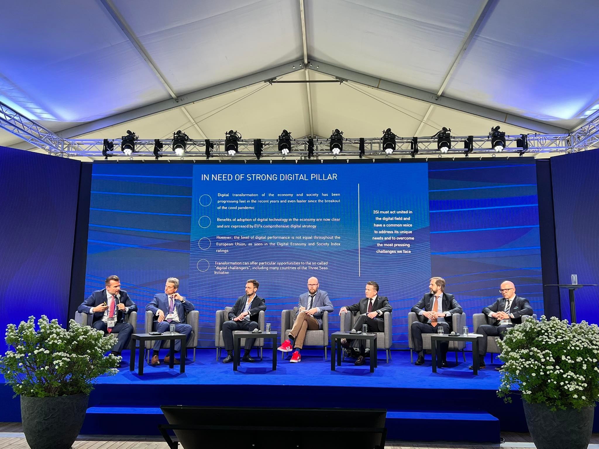 Branża cyfrowa z krajów Trójmorza za ścisłą współpracą firm z regionu w zakresie cyberbezpieczeństwa i budowy sieci 5G