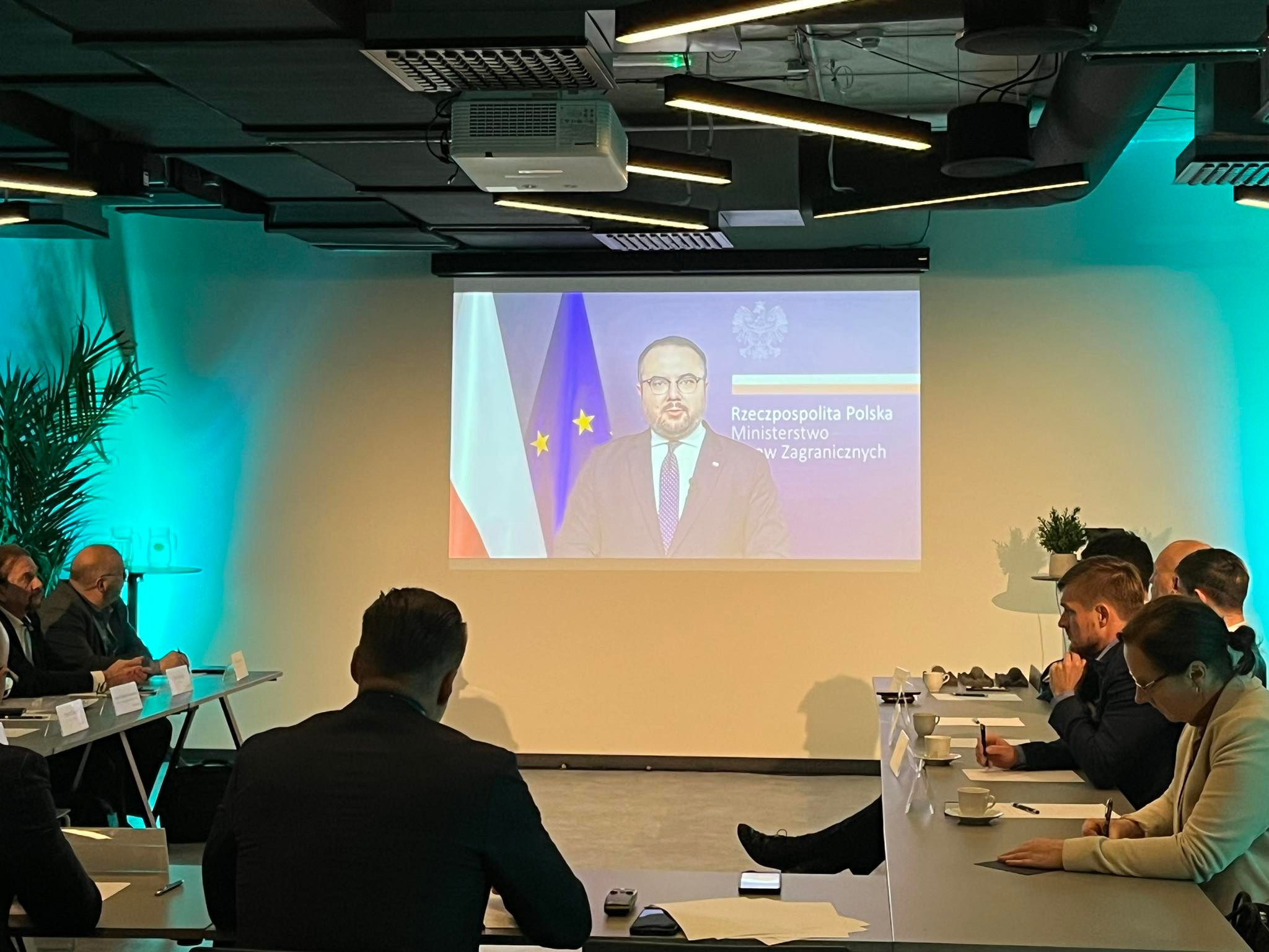 Rozwój 5G epokową szansą dla regionu Trójmorza. Warunkiem ścisła współpraca – eksperci na spotkaniu w Rydze